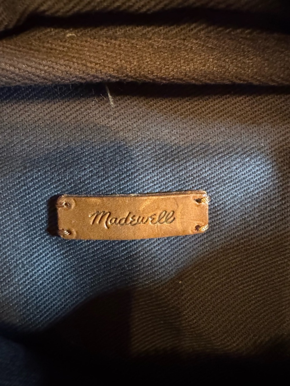 Madewell Canvas Crossbody Belt Bag Army Green with Tan Leather Strap - Picture 3 of 4